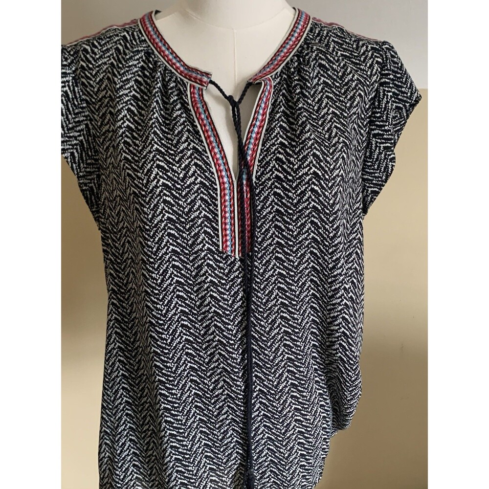 Daniel Rainn Top Sz M Embroidered Trim Boho Spring Summer Flirty